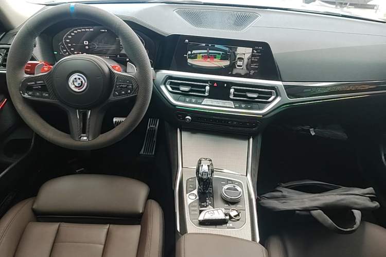 Used BMW 3 Series 2021 320Li M Sport Package Center Console