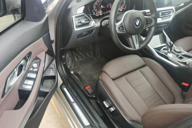 Used BMW 3 Series 2021 Second Facelift 320Li M Sport Package Driver Seat