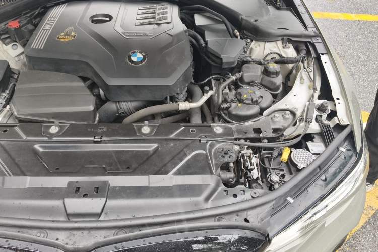 Used BMW 3 Series 2021 Second Facelift 330i M Sport Night Edition Package Engine Bay Left