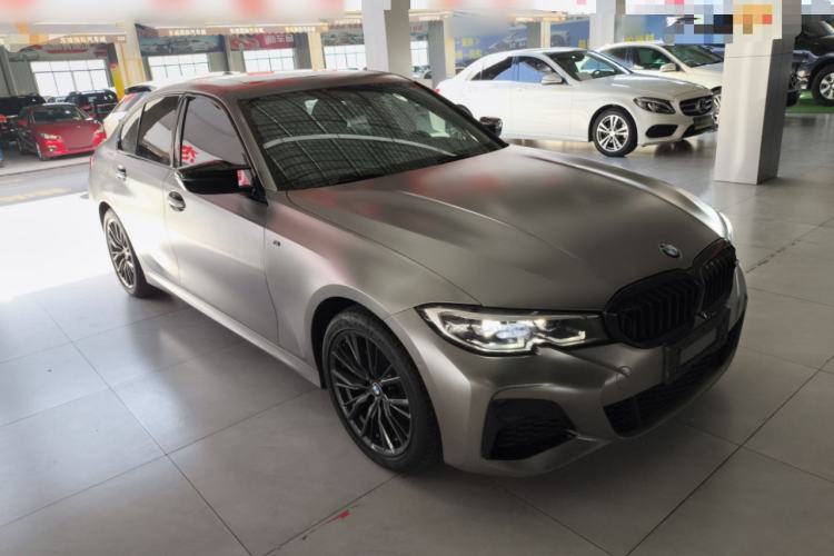 Used BMW 3 Series 2021 Second Facelift 325i M Sport Package Front Right 45 Deg