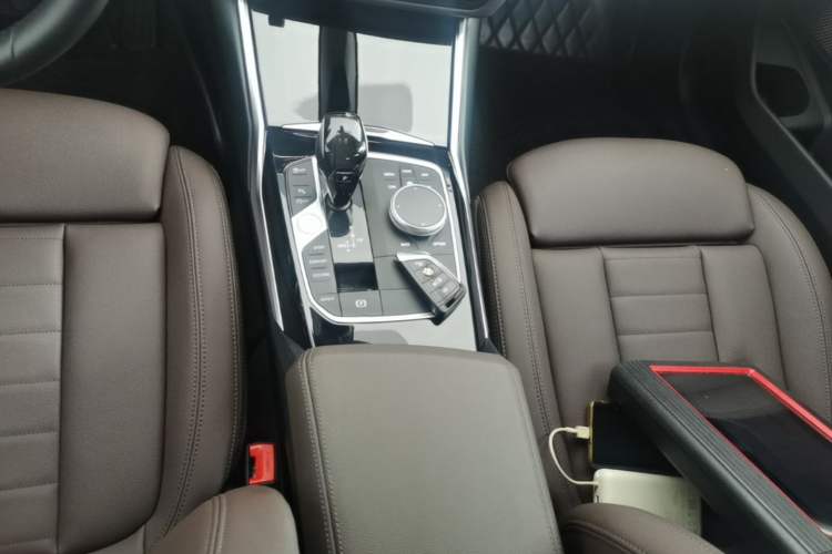Used BMW 3 Series 2021 Second Facelift 320Li M Sport Package Gear Lever