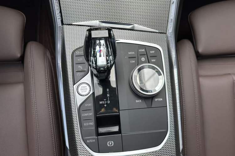 Used BMW 3 Series 2021 325Li M Sport Package Gear Lever
