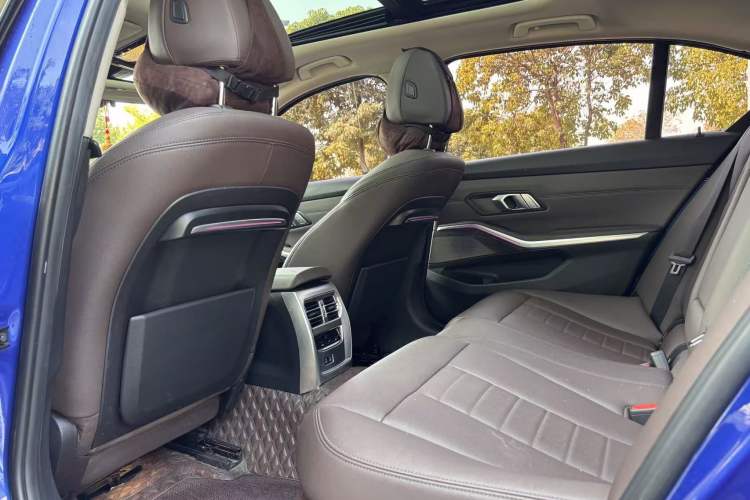 Used BMW 3 Series 2021 325Li M Sport Package Left Rear Seat