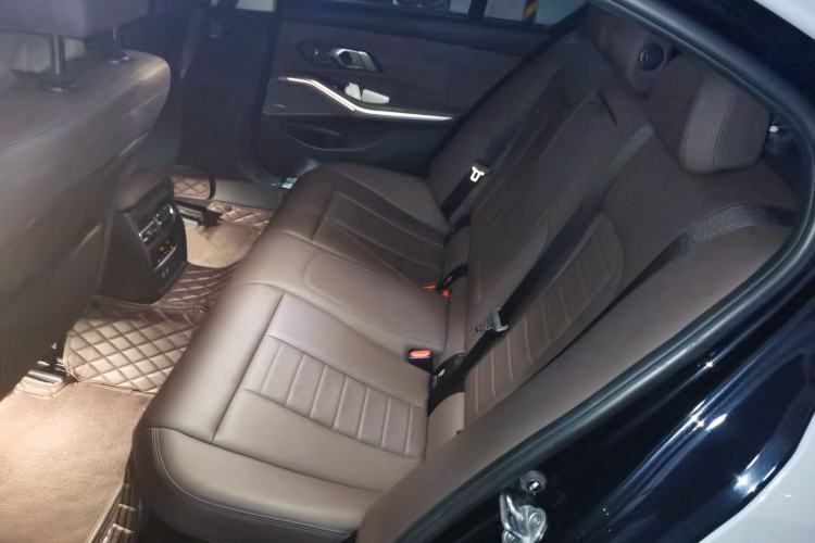 Used BMW 3 Series 2021 Facelifted 325Li M Sport Night Edition Package Left Rear Seat