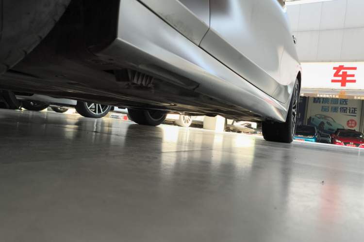 Used BMW 3 Series 2021 Second Facelift 325i M Sport Package Left Side Sill