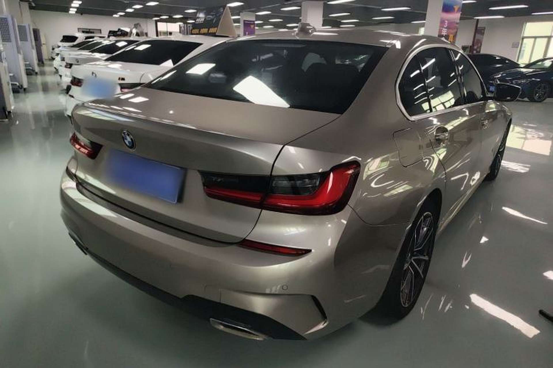 Used BMW 3 Series 2021 Second Facelift 320Li M Sport Package Rear Right 45 Deg