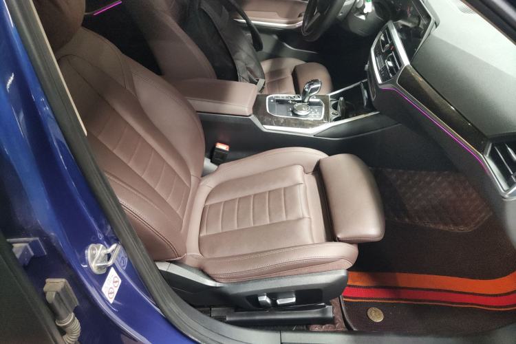 Used BMW 3 Series 2021 325Li M Sport Package Right Front Seat