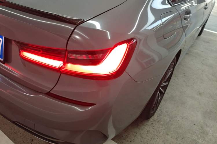 Used BMW 3 Series 2021 320Li M Sport Package Right Rear Taillight