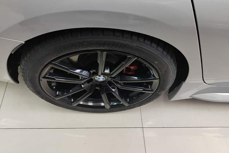 Used BMW 3 Series 2021 320Li M Sport Package Right Rear Wheel Hub