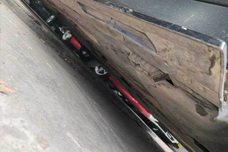 Used BMW 3 Series 2021 325Li M Sport Package Right Side Sill