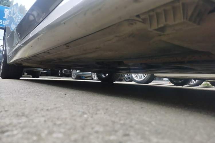 Used BMW 3 Series 2021 Second Facelift 320Li M Sport Package Right Side Sill