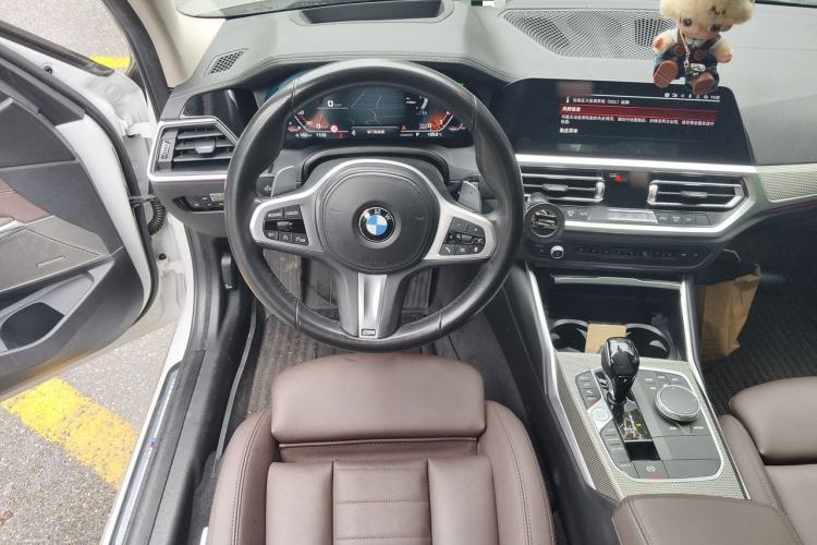 Used BMW 3 Series 2021 Second Facelift 330i M Sport Night Edition Package Steering Wheel