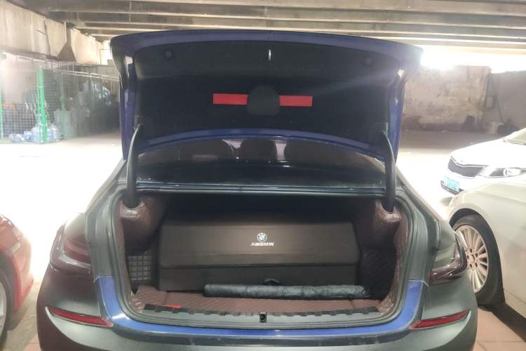 Used BMW 3 Series 2021 325Li M Sport Package Trunk