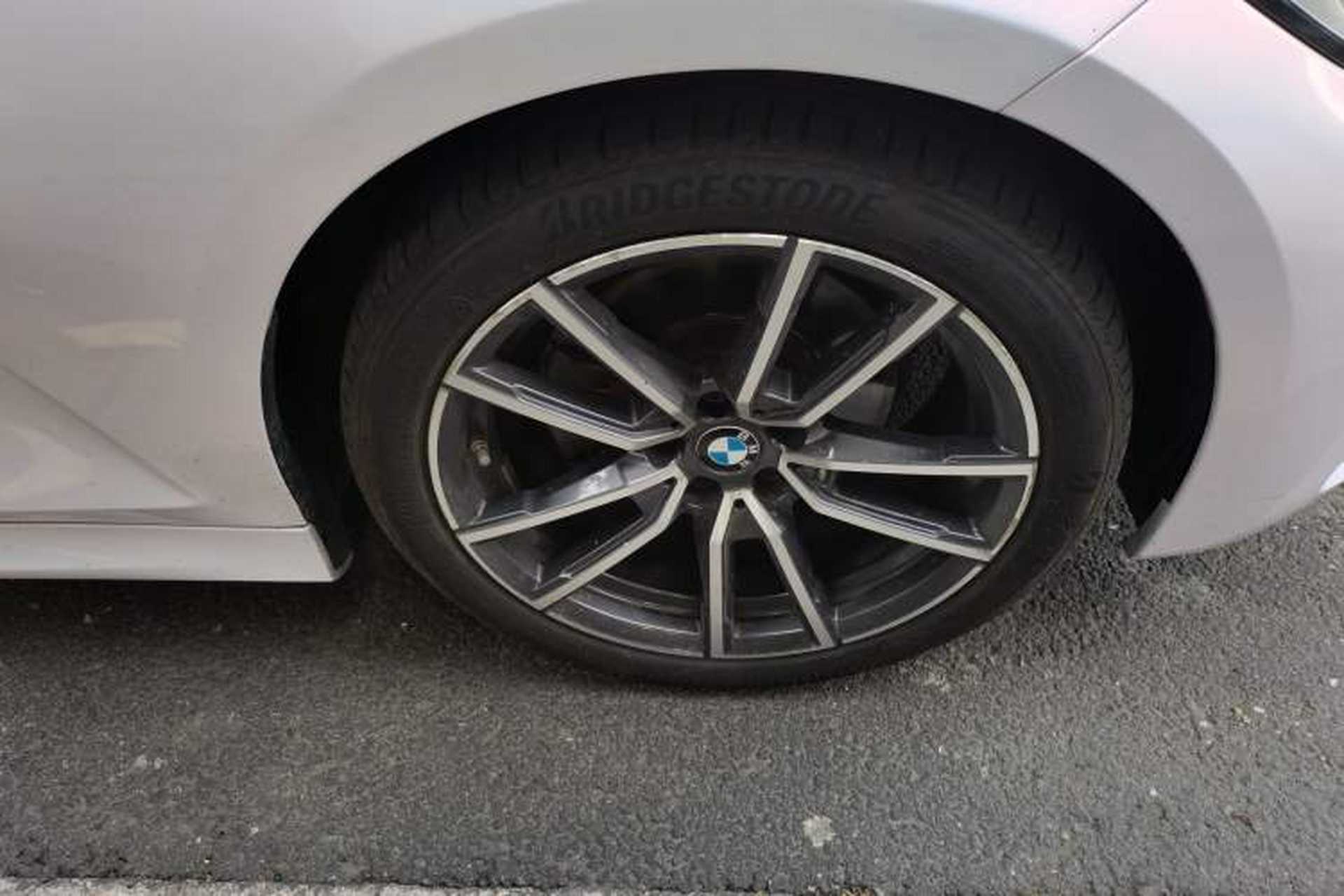 Used BMW 3 Series 2021 Facelifted 320Li M Sport Package Exterior 7