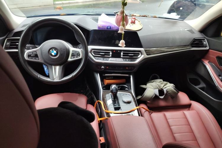 Used BMW 3 Series 2021 325Li M Sport Package Center Console