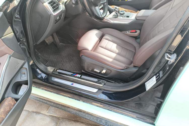 Used BMW 3 Series 2021 Second Facelift 325Li M Sport Night Edition Package Driver Seat