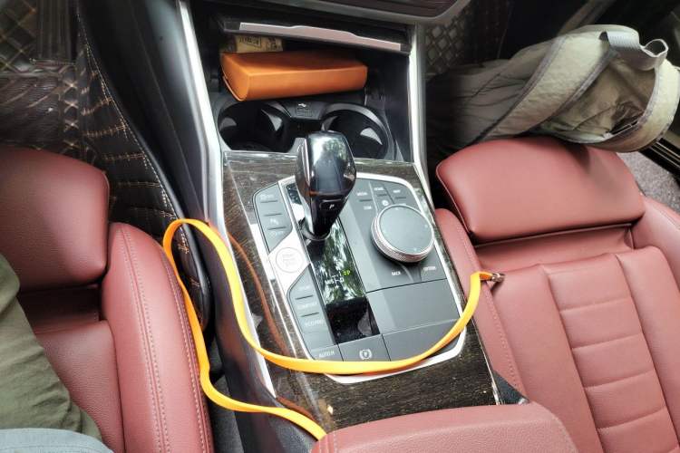 Used BMW 3 Series 2021 325Li M Sport Package Gear Lever