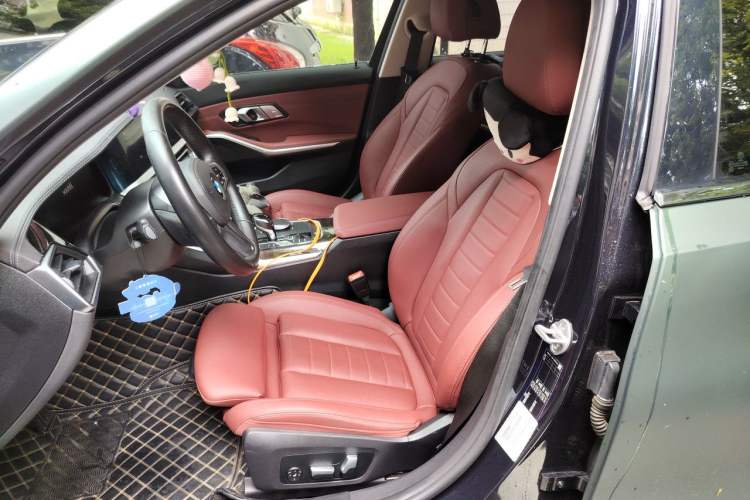 Used BMW 3 Series 2021 325Li M Sport Package Left Front Seat