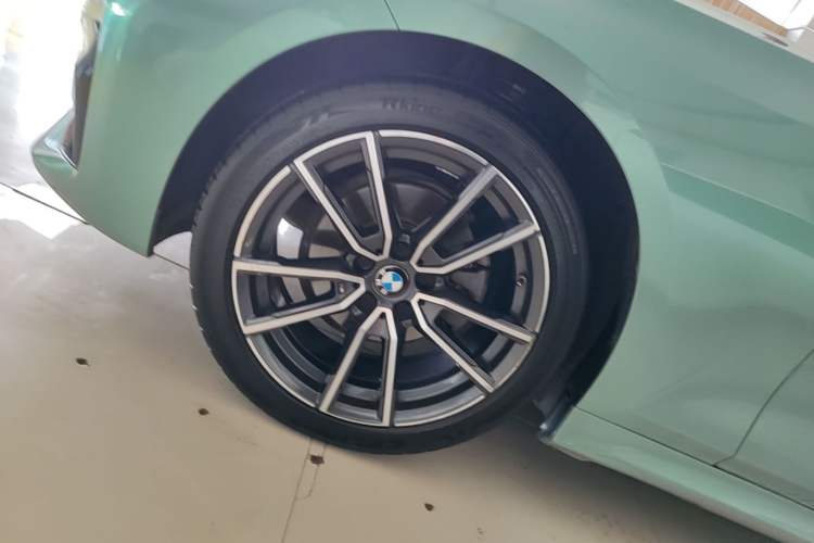 Used BMW 3 Series 2021 Restyled 325Li M Sport Package Left Front Wheel Hub