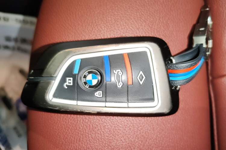 Used BMW 3 Series 2021 Restyled 325Li M Sport Package Vehicle Key
