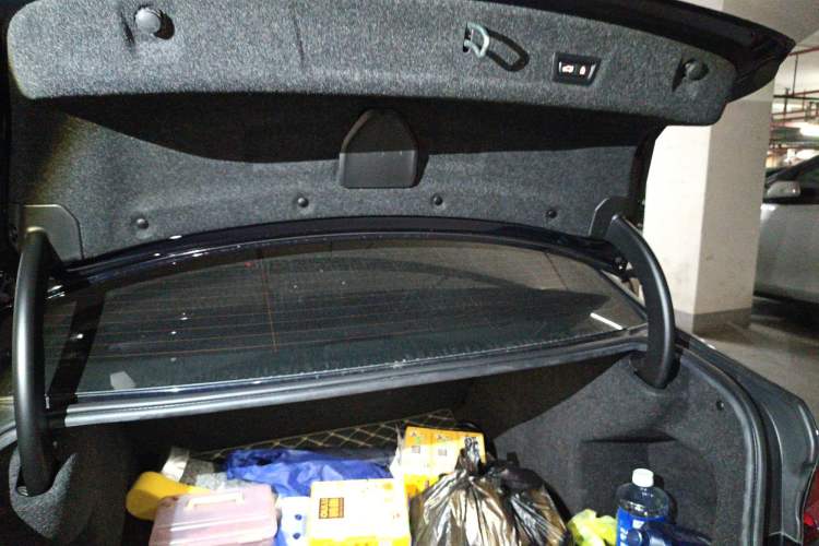 Used BMW 3 Series 2021 325i M Sport Night Edition package Trunk