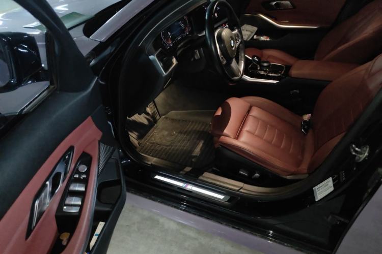 Used BMW 3 Series 2021 320Li M Sport Package Driver Seat