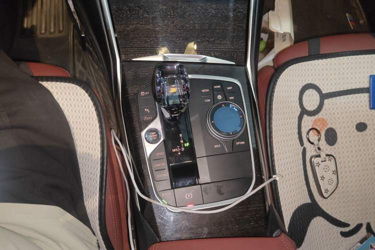 Used BMW 3 Series 2021 Second Facelift 325Li M Sport Package Gear Lever