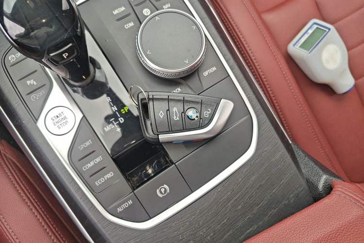 Used BMW 3 Series 2021 Restyled 325i M Sport Package Interior 1