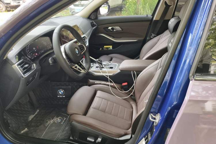 Used BMW 3 Series 2021 Restyled 325Li M Sport Package Left Front Seat