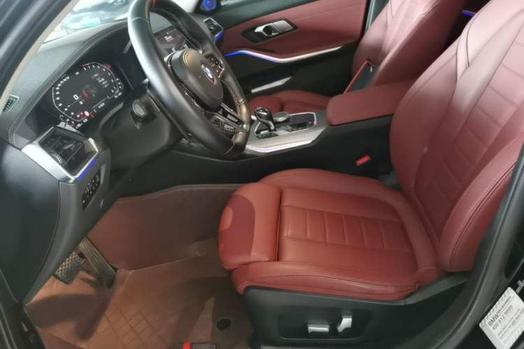 Used BMW 3 Series 2021 Restyled 325i M Sport Night Edition Package Left Front Seat