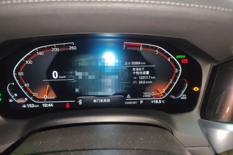 Used BMW 3 Series 2021 Second Facelift 325Li M Sport Package Odometer Close Up