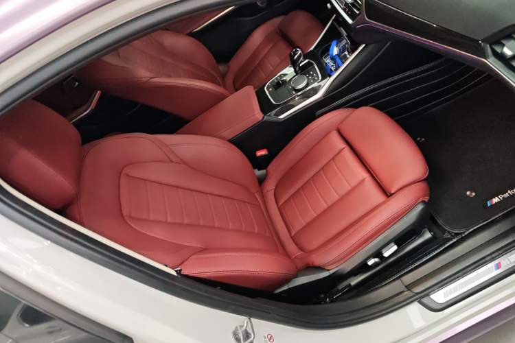 Used BMW 3 Series 2021 Restyled 325Li M Sport Package Right Front Seat