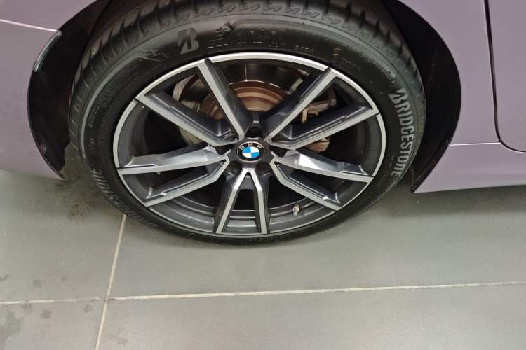 Used BMW 3 Series 2021 Restyled 325Li M Sport Package Right Rear Wheel Hub