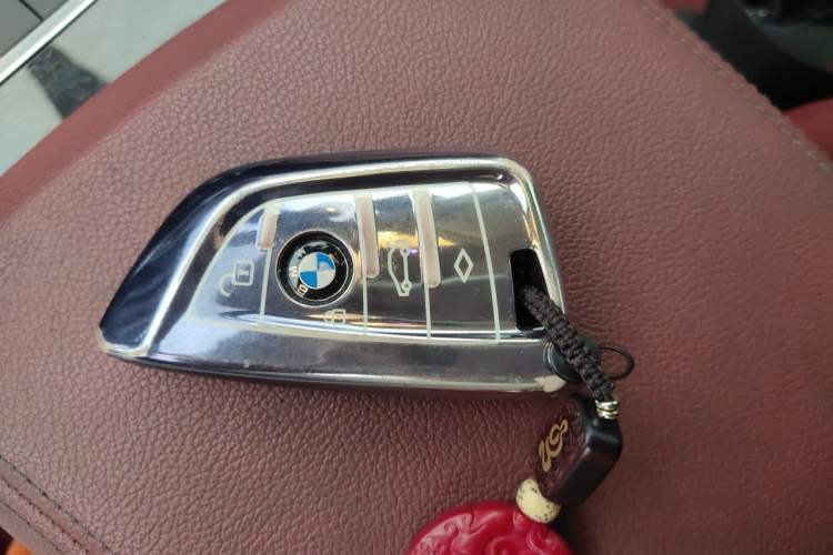 Used BMW 3 Series 2021 Restyled 325Li M Sport Package Vehicle Key