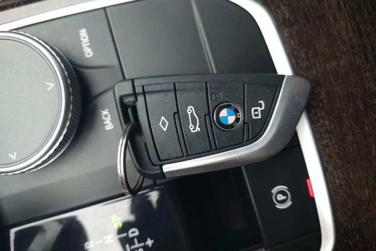 Used BMW 3 Series 2021 325Li M Sport Package Vehicle Key