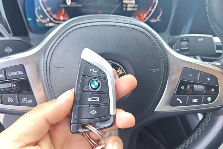 Used BMW 3 Series 2021 Restyled 325Li M Sport Package Vehicle Key