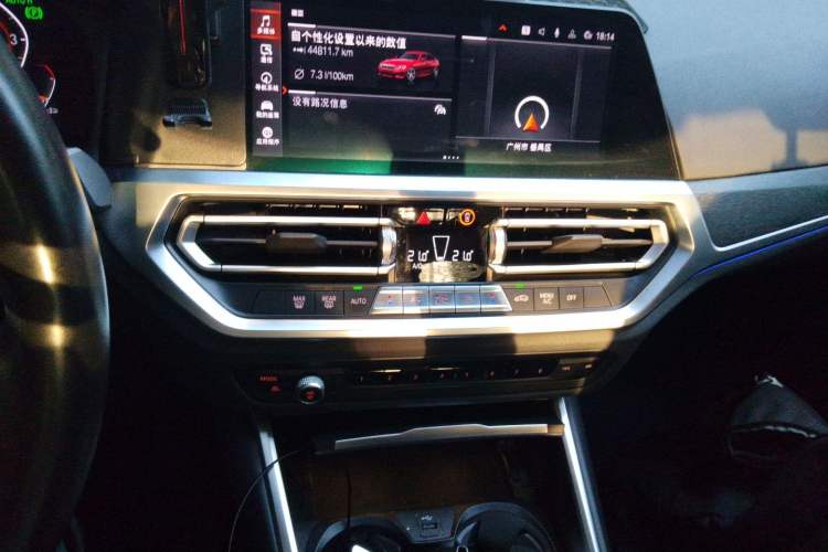 Used BMW 3 Series 2021 Facelifted 330i M Sport Night Edition Package Audio And AC Panel
