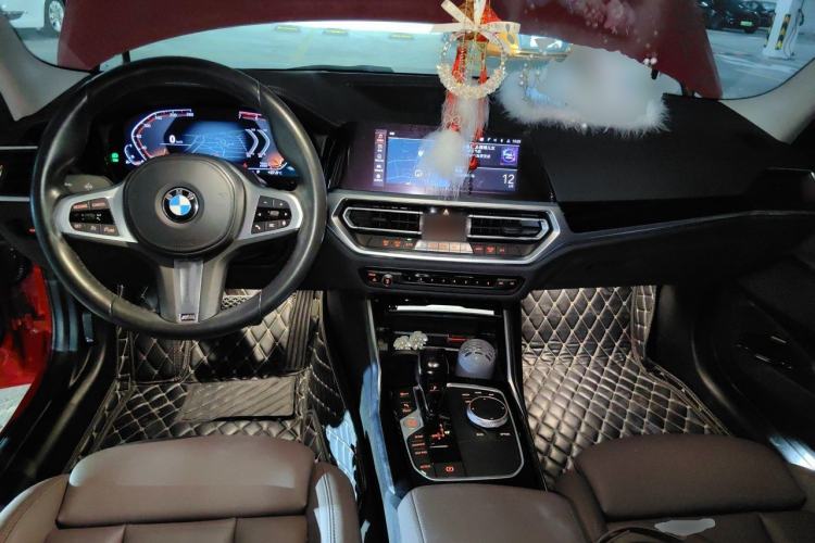 Used BMW 3 Series 2021 Facelifted 320Li M Sport Package Center Console