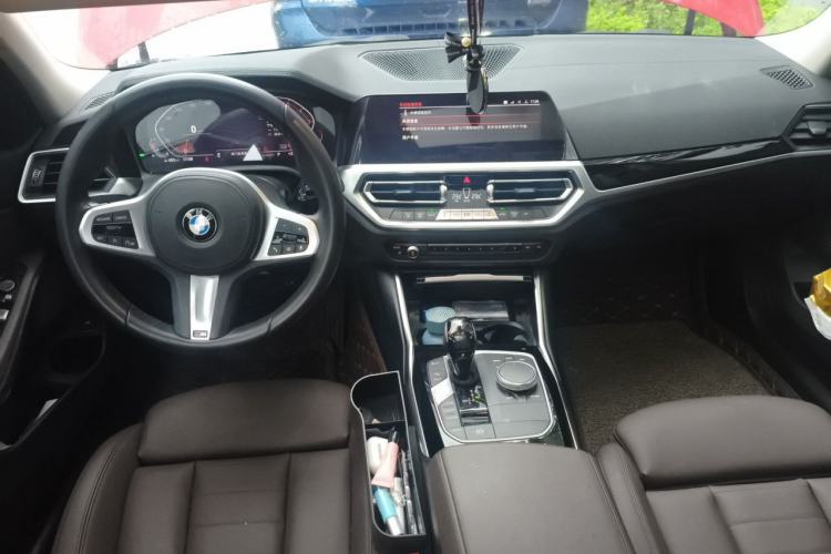 Used BMW 3 Series 2021 320Li M Sport Package Center Console