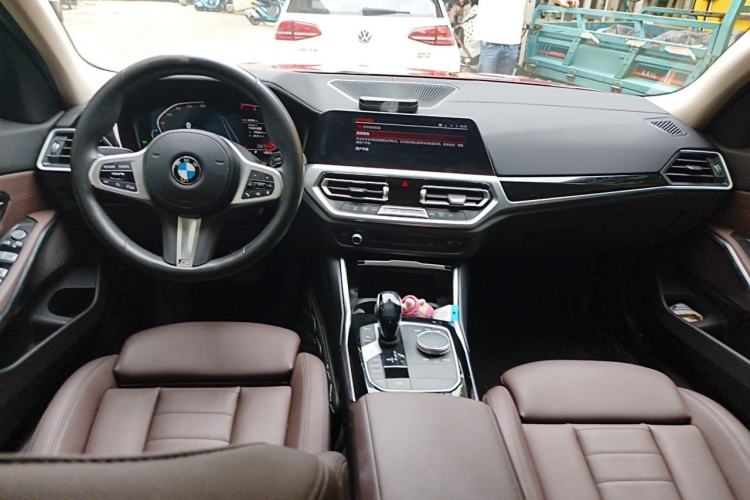 Used BMW 3 Series 2021 320Li M Sport Package Center Console