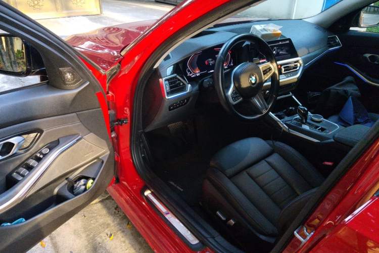 Used BMW 3 Series 2021 Facelifted 330i M Sport Night Edition Package Driver Seat