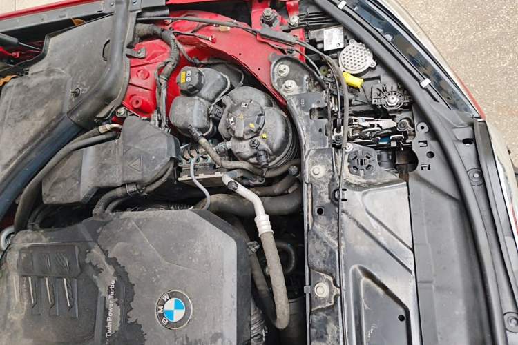 Used BMW 3 Series 2021 320Li M Sport Package Engine Bay Left