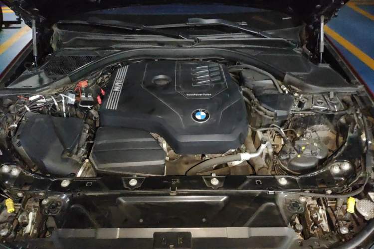 Used BMW 3 Series 2021 Second Facelift 325Li M Sport Package Engine Bay