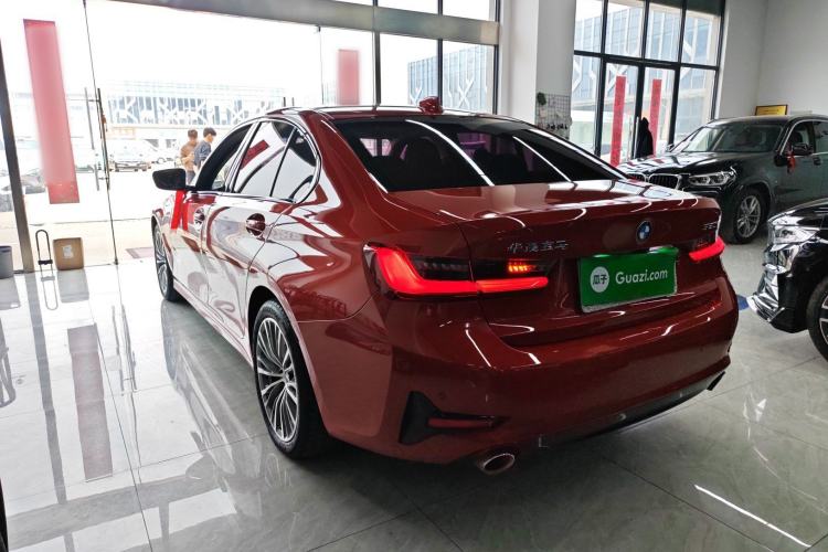 Used BMW 3 Series 2021 320i Sport Package Exterior 2