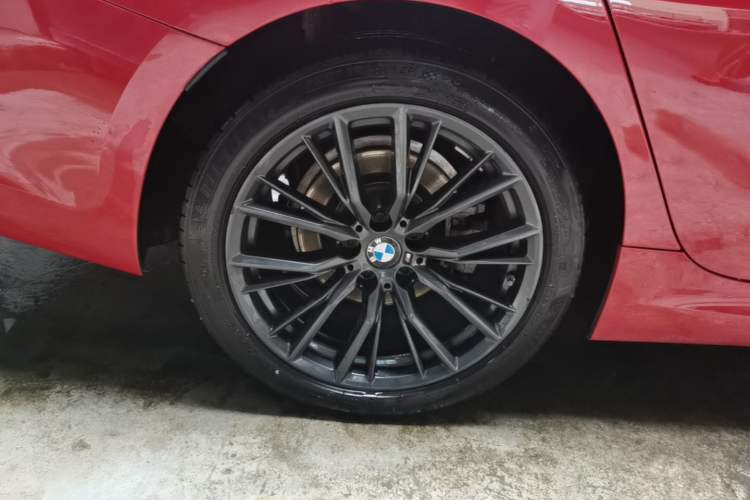 Used BMW 3 Series 2021 Second Facelift 325Li M Sport Night Edition Package Exterior 3