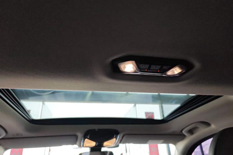 Used BMW 3 Series 2021 320i Sport Package Headliner