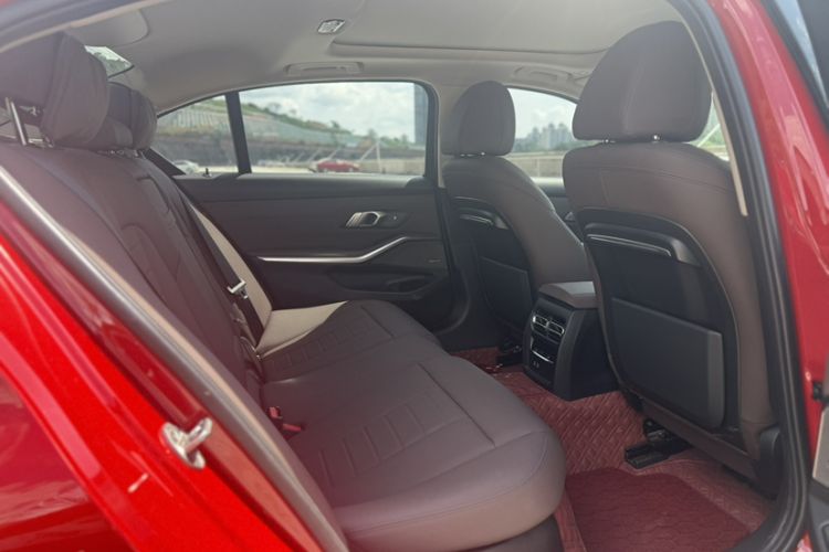 Used BMW 3 Series 2021 Second Facelift 325Li M Sport Night Edition Package Interior 3