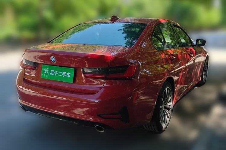 Used BMW 3 Series 2021 320i Sport Package Rear Right 45 Deg