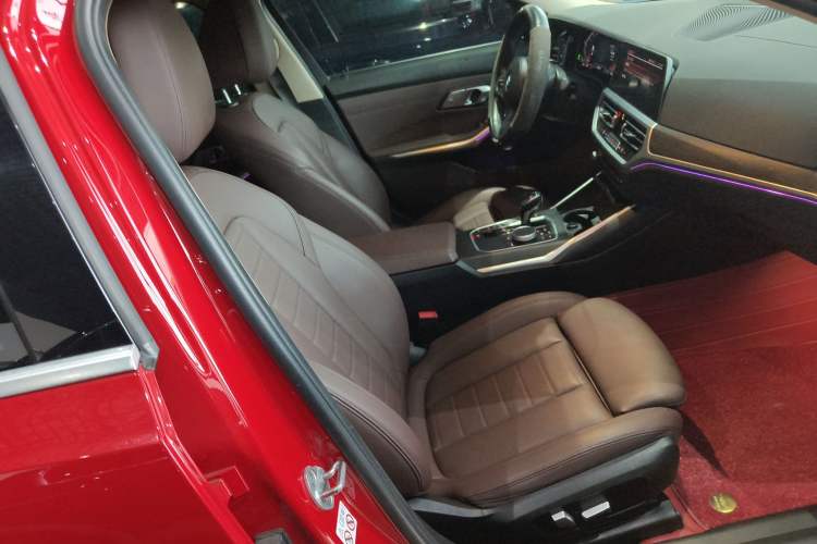Used BMW 3 Series 2021 Restyled 325i M Sport Package Right Front Seat