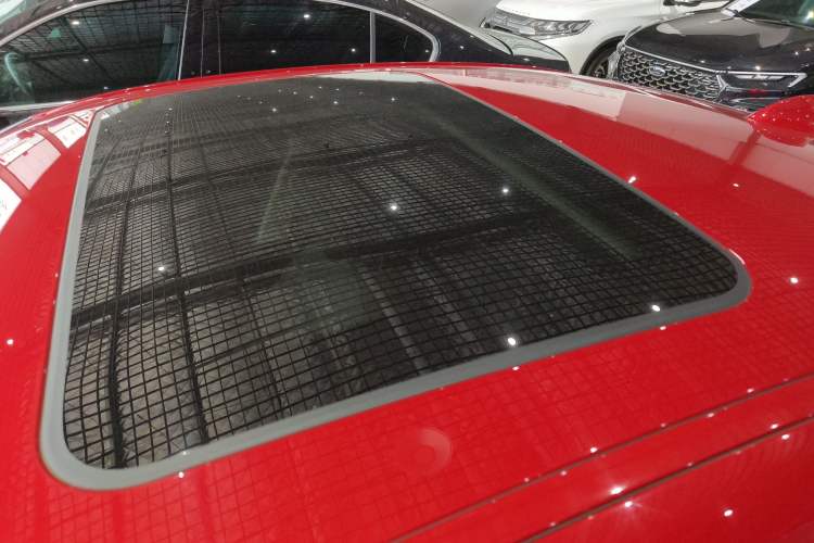 Used BMW 3 Series 2021 Restyled 325i M Sport Package Roof